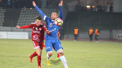 Résumé vidéo Stade de Reims B – Grenoble Foot 38 (1-3)